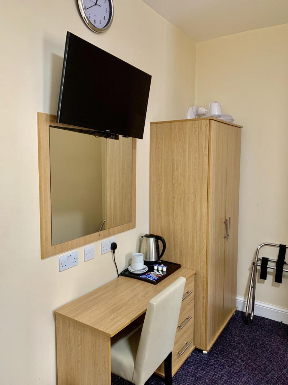 Britannia Inn Hotel Ilford Dış mekan fotoğraf